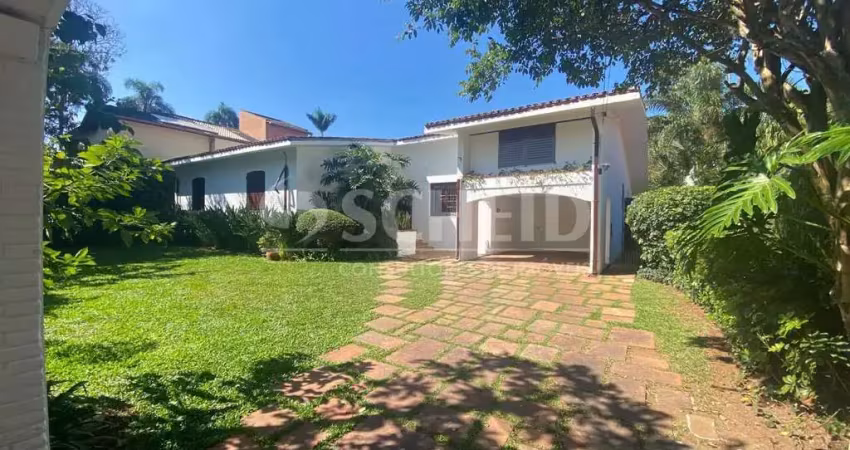 Casa térrea, 2 dormitórios, 3 salas, 4 vagas - chácara santo antônio