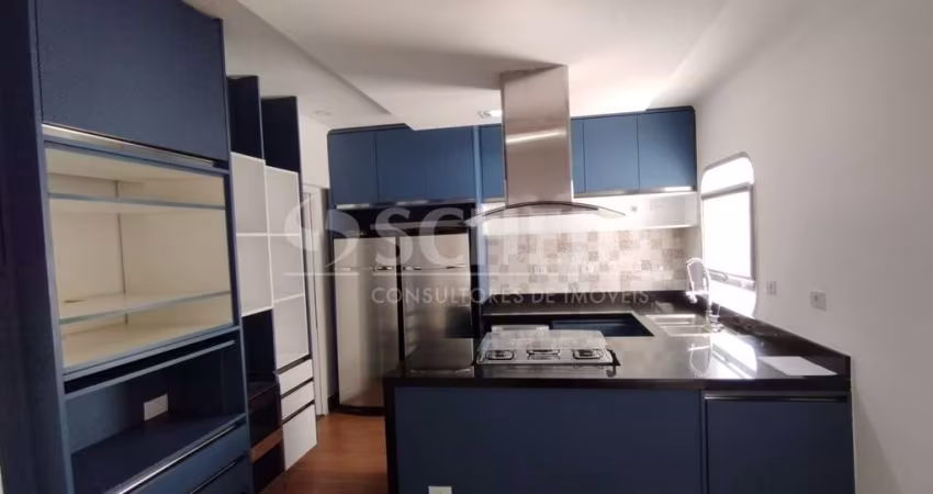 Apartamento a venda com quatro quartos na Sócrates.