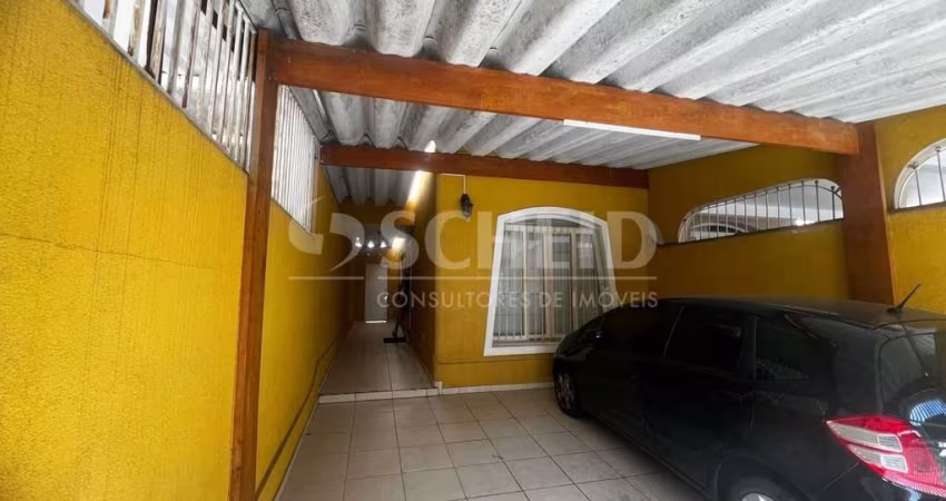 Sobrado com 3 Quartos e 4 banheiros à Venda, 112 m² por R$ 900.000