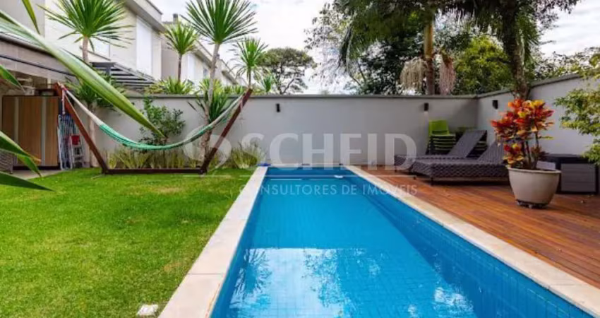 Casa de Alto Padrão à Venda em Condomínio no Jardim Cordeiro