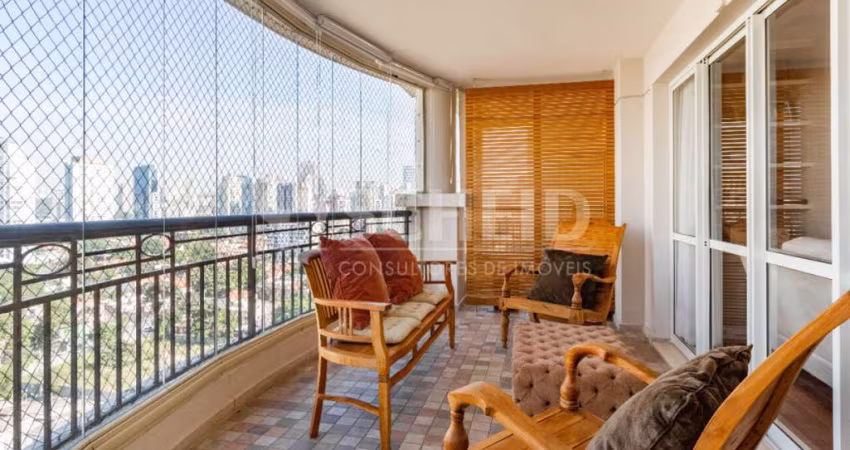 Apartamento a venda no Brooklin, 200 m² , 03 suites, 04 vagas e deposito
