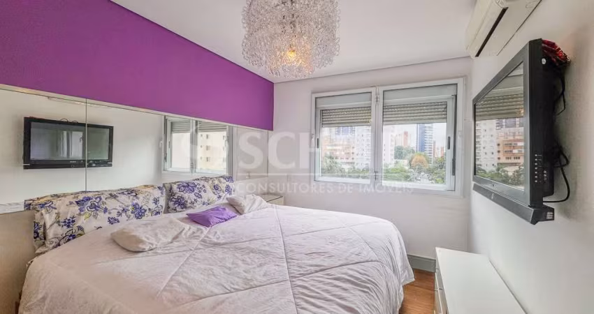 Apartamento com 03 suítes e 02 vagas na Vila Mariana