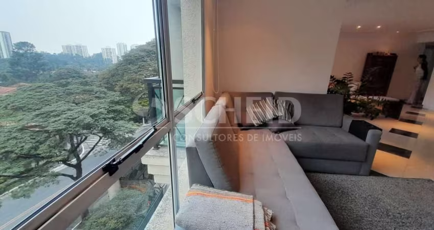 Apartamento no Alto da Boa Vista , com 168m2, com 03 quartos, sendo 02 suítes, 04 vagas