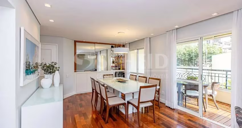 Moema pássaros ? 3 dorms, 2 suítes, reformado com acabamento premium