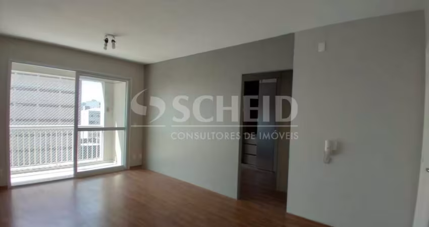 Apartamento no Centro. 1 dormitório, sala com varanda. Novo, com lazer e pertinho do Metrô.