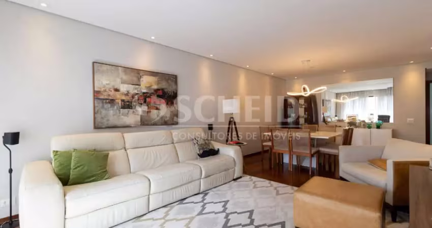 Apartamento á Venda no Brooklin com 180m², 3 quartos sendo 1 suíte,  2 vagas.