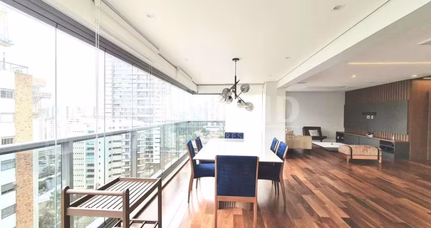 Apartamento para venda e locação no Campo Belo