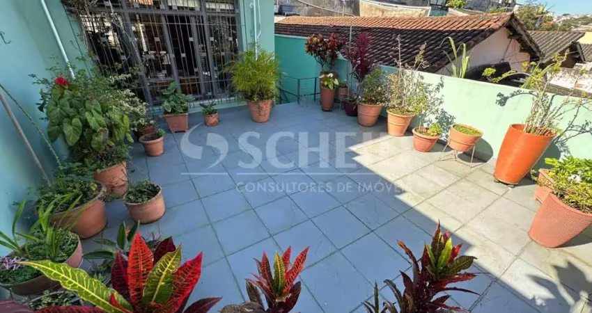 Sobrado 3 Quartos ,Suíte ,2 vagas de garagem