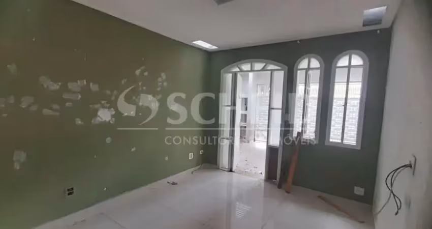 Casa Térrea à venda com 02 quartos, 01 suíte e 01 vaga no Jardim Aeroporto