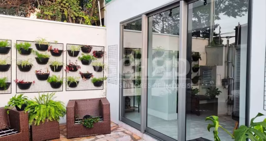Casa com 3 quartos à venda na Alameda dos Arapanés, --, Moema, São Paulo