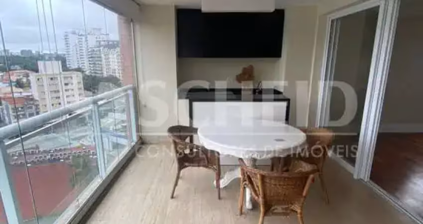 Apartamento para locação - 220m2, 3 suítes e 3 vagas