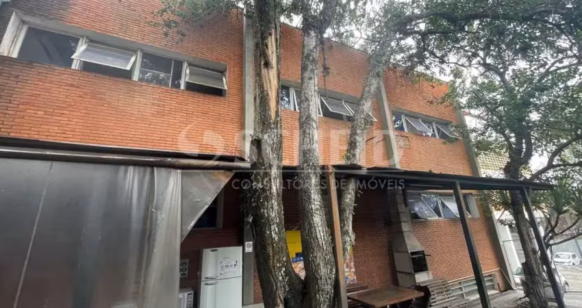 Barracão / Galpão / Depósito com 7 salas para alugar na Rua Gustavo da Silveira, --, Vila Santa Catarina, São Paulo