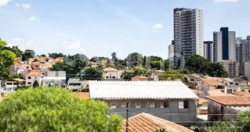 Sobrado para locação de 170,00m² útil com 3 quartos e 2 vagas, no jardim prudência.