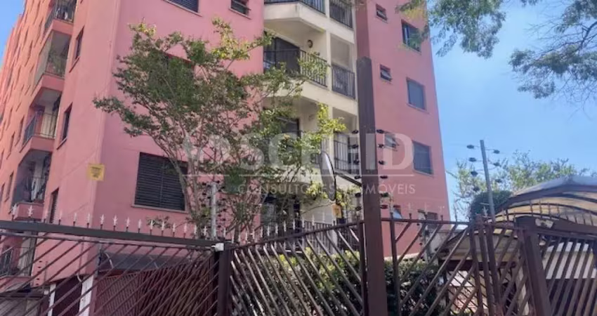 Apartamento reformado 2 dormitórios próximo ao metro saúde.