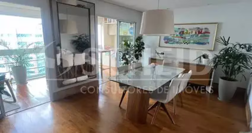 Apartamento de 140m² com 3 suítes e 2 vagas para alugar na vila olímpia