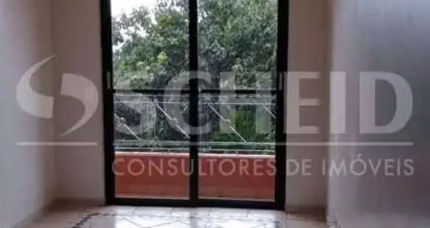 Apartamento com 02 dormitórios e 01 vaga de garagem