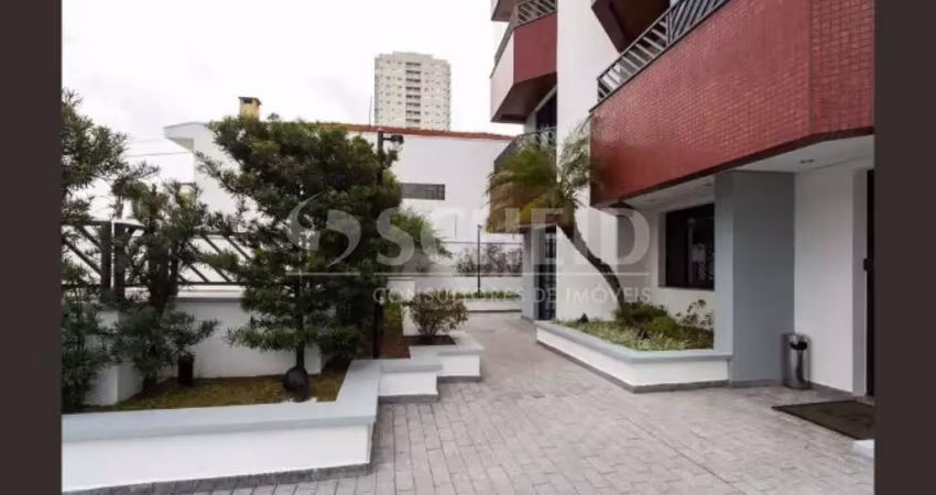 3 quartos 2 suites , sala com sacada, cozinha americana,  bairro vila alexandria
