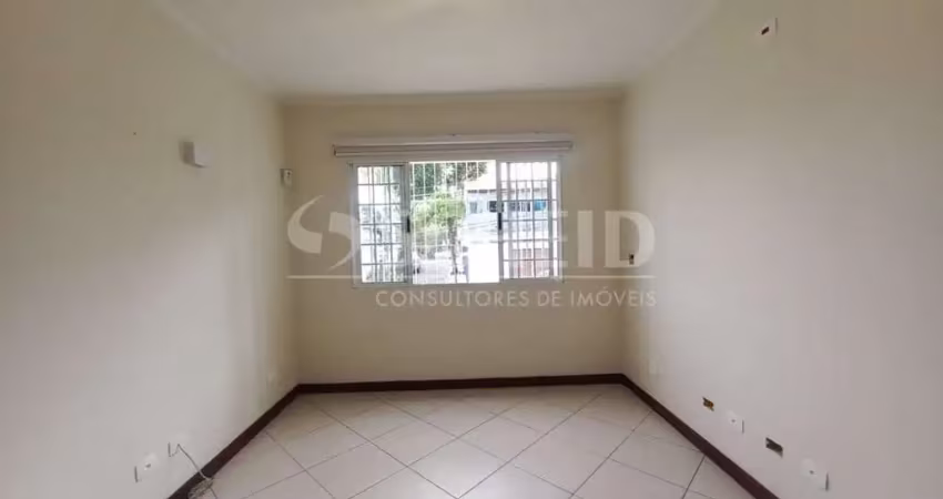 Sobrado de 242m² á venda com 3 quartos e 3 vagas na vila santa catarina