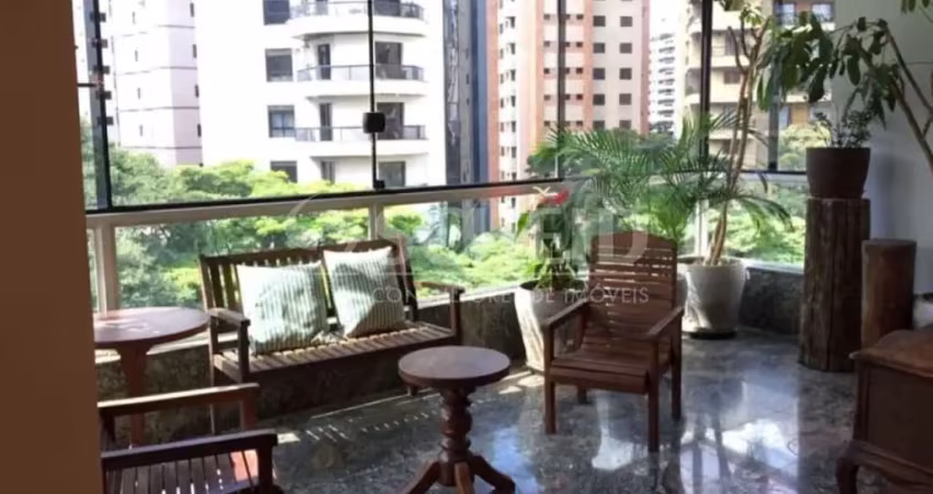Apartamento com 4 quartos para alugar na Avenida Juriti, --, Moema, São Paulo