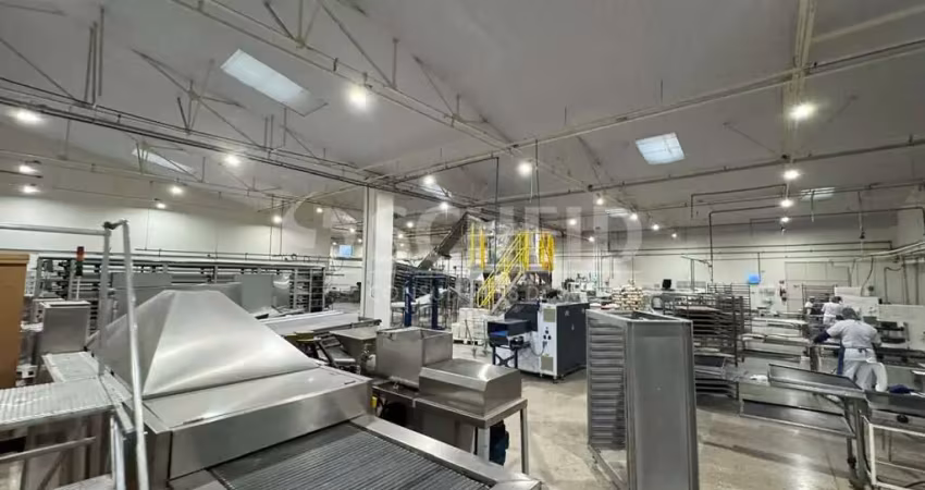 Excelente galpão zona industrial, ótima locação com fácil acesso as marginais