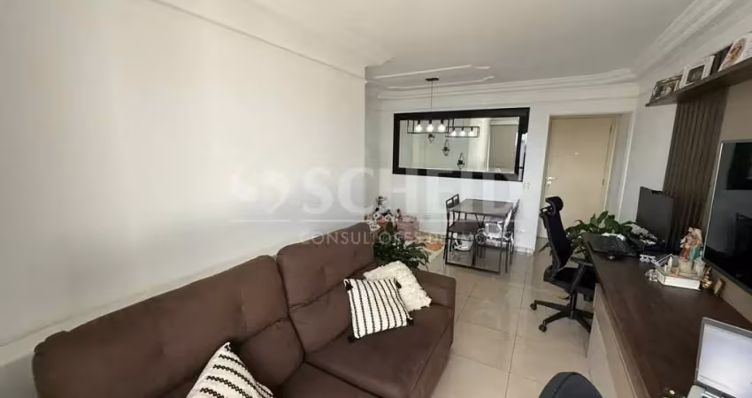 Apartamento em andar alto, com 2 dormitórios no jd. marajoara