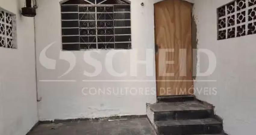 Sobrado para locação de 70,00m² útil, com 2 quartos e 1 vaga no jabaquara.