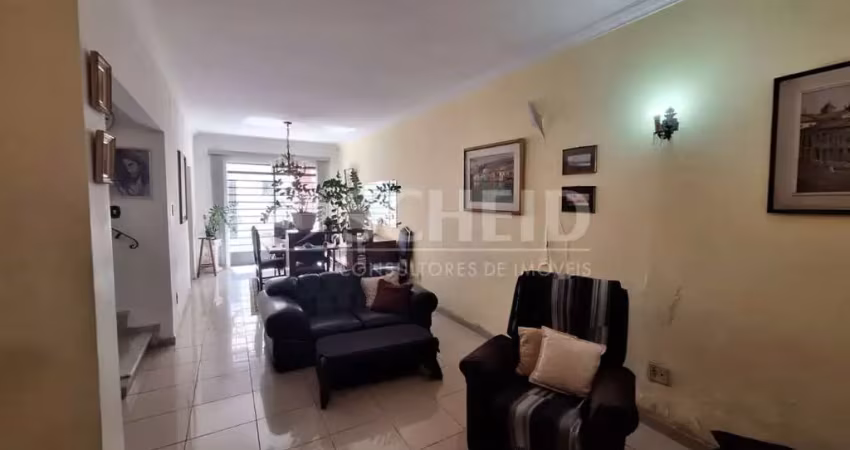 Sobrado a venda de 210,00m² útil, com 3 quartos e 4 vagas no brooklin