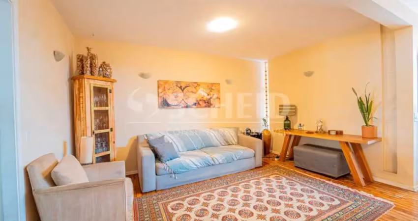 Casa á venda no campo belo com 211m² e 2 vagas de garagem.
