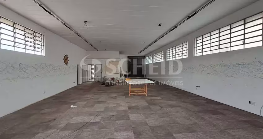 Barracão / Galpão / Depósito com 4 salas para alugar na Rua Taquaruçu, --, Jabaquara, São Paulo