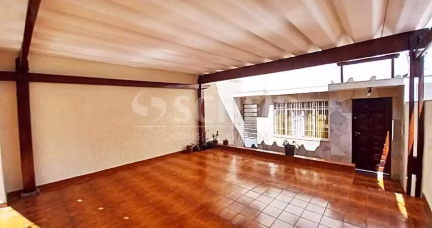 Casa com 3 quartos à venda na Rua Cirino Faro, --, Vila Gumercindo, São Paulo