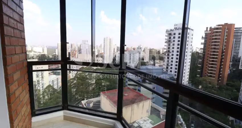 Apartamento no morumbi, com  03 quartos, sendo 02 suítes.