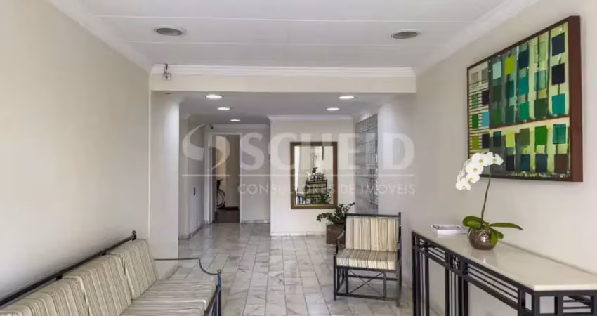 Apartamento a venda , rua sócrates, 3 dormitórios , sendo 1 suíte . 2vagas no subsolo.