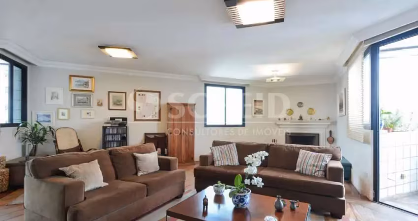 Apartamento com 3 quartos à venda na Avenida Chibarás, --, Moema, São Paulo