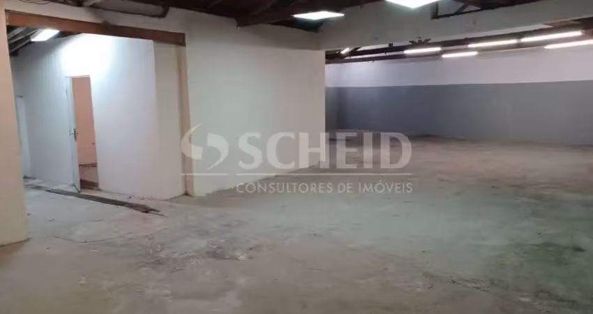 Ótimo galpão com boa localização, com 400m² de área construida, próximo proximo de grandes comercios