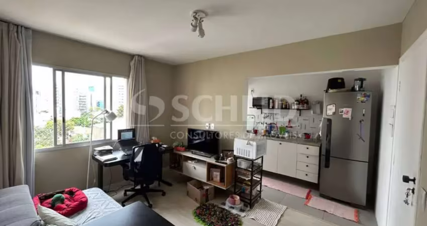 Apartamento reformado de 40m² próximo ao parque da aclimação