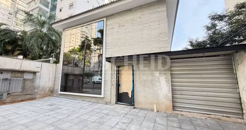 Casa comercial 425m nova com ar condiconado e 14 vagas, no campo belo
