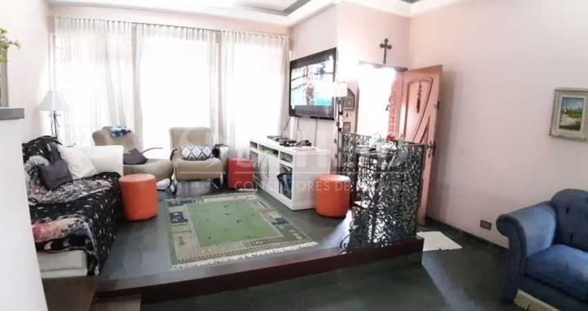 CASA EXCELENTE EM RUA SEM SAÍDA!!!!!!