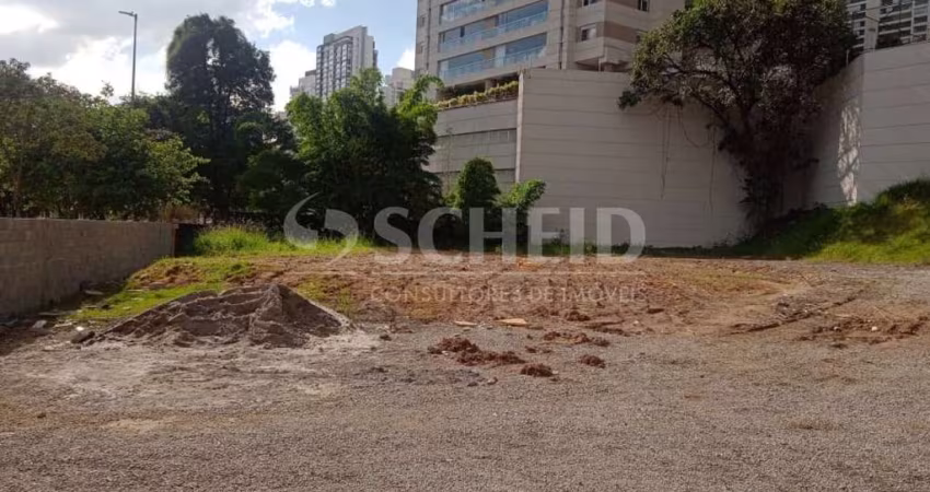 EXCELENTE TERRENO DE ESQUINA  EM AVENIDA ,ÓTIMA LOCALIZAÇÃO