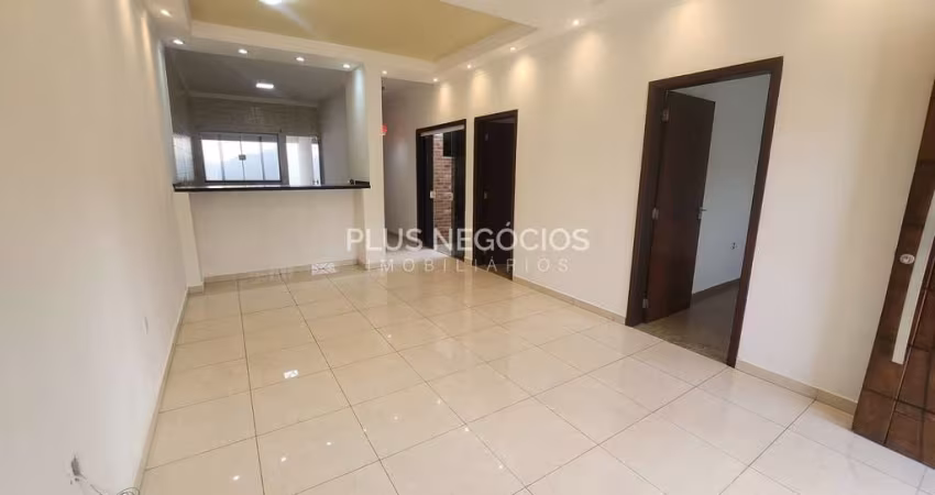 Casa térrea à venda no Condomínio Horto Florestal III, Sorocaba: 3 dormitórios, suíte e amplo quint