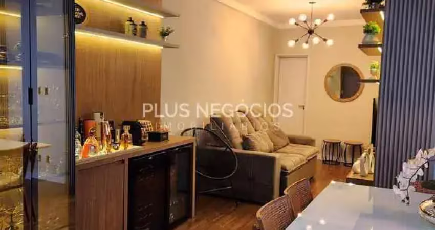 Apartamento de alto padrão – 3 dormitórios sendo uma suíte com planejados, próximo ao shopping igua