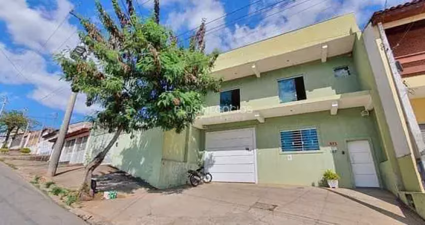 Sobrado com 1 dorm, Jardim Guarujá, Sorocaba - R$ 950 mil, Cod: 219325