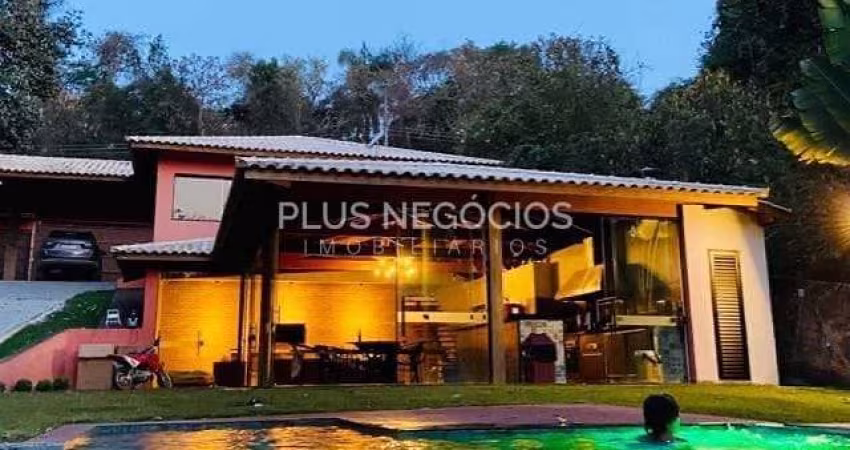 Casa de Condomínio com 2 dorms, Condomínio Antilhas, Ibiúna - R$ 2.5 mi, Cod: 219028