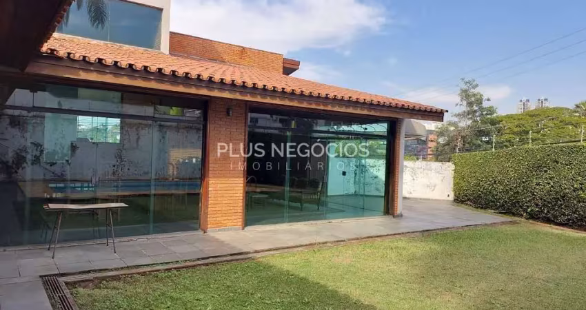 Comercial   preço acessível para o local  fica esquina com a avenida caribe, é um endereço muito es