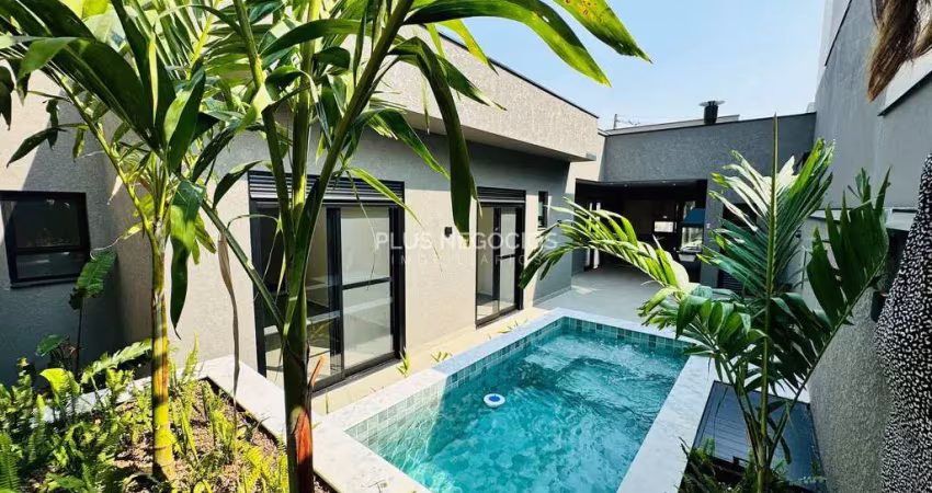 Deslumbrante Casa Térrea a venda com Piscina e 3 Suítes + Home Office no Exclusivo Condomínio Resid
