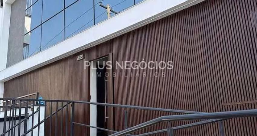 Linda e elegante casa comercial em Localização Privilegiada Próxima às Principais Avenidas de Soroc