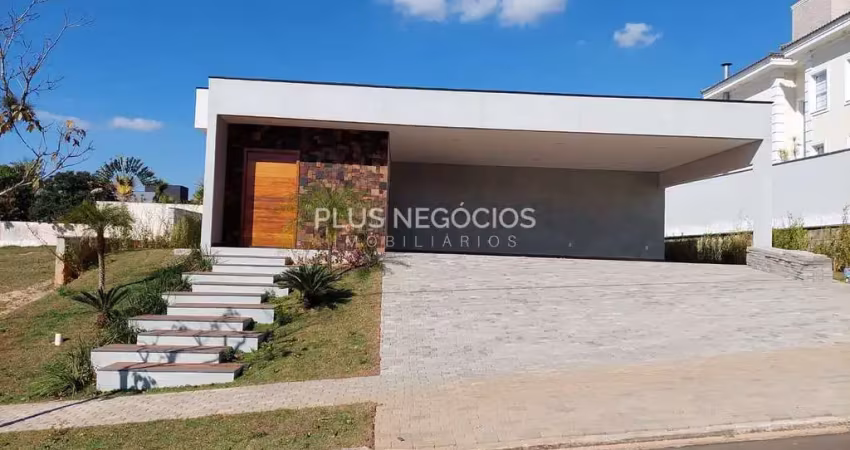 Casa à Venda no Condomínio Saint Charbel, Araçoiaba da Serra: 4 Dormitórios, 4 Suítes, 360m² de Áre