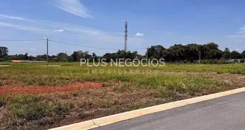 Vende-se terreno em araçoiaba da serra - em frente ao condomínio lago azul