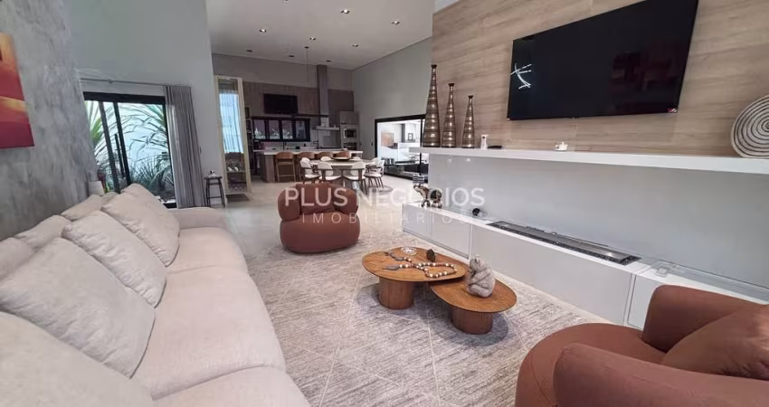 Casa de Alto Padrão a venda no Condominio Fazenda Imperial com Energia Solar, Piscina, Lazer Comple