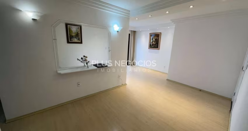 Oportunidade Imperdível – Apartamento com 3 Dormitórios e Varanda à Venda!