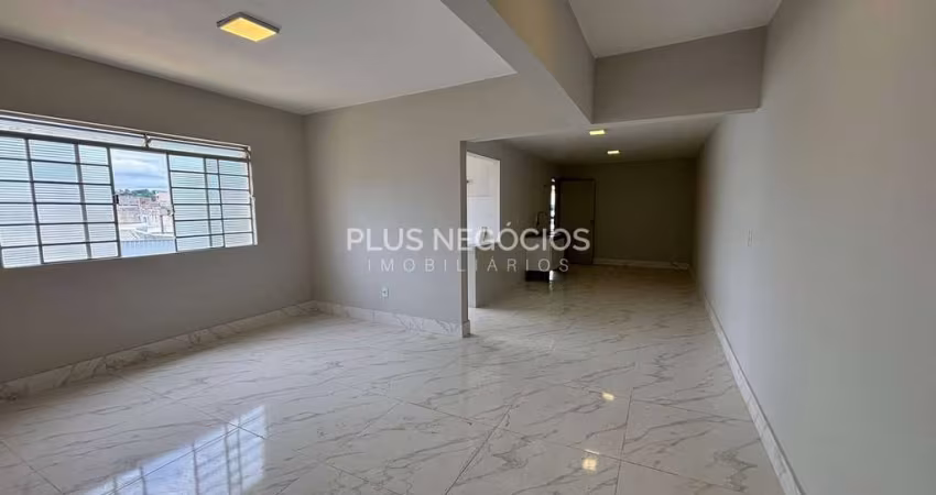 Apartamento à venda no Centro de Votorantim, na principal avenida da cidade com 3 dormitórios, próx